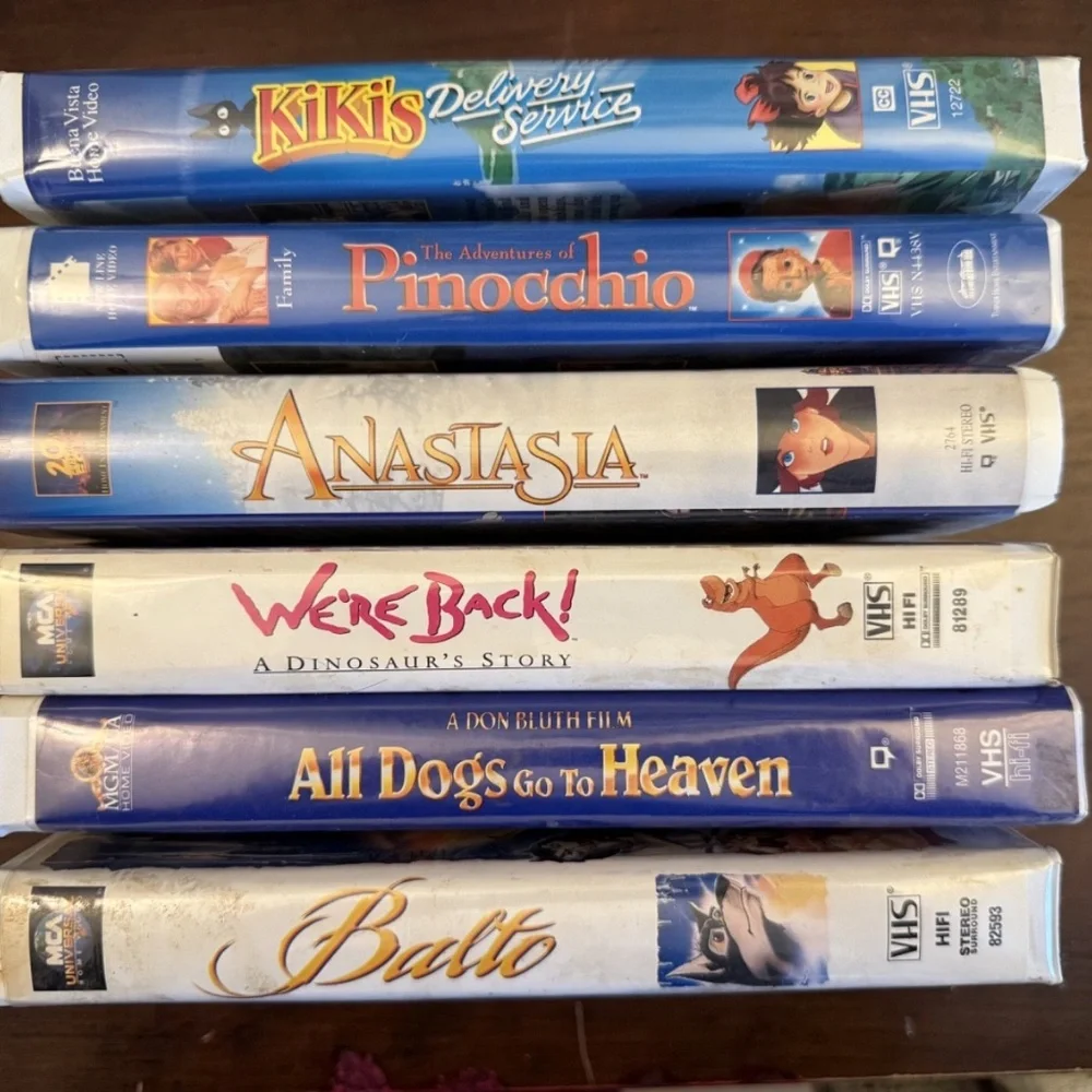 Like New Lot of 6 Mix Genre Anime/Classic/ VHS Tapes in Original Clamshell Case